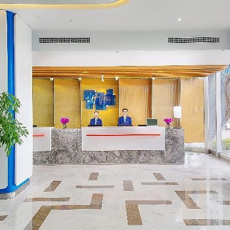 Holiday Inn Express Mianyang High-Tech Zone, An Ihg Hotel Exterior foto